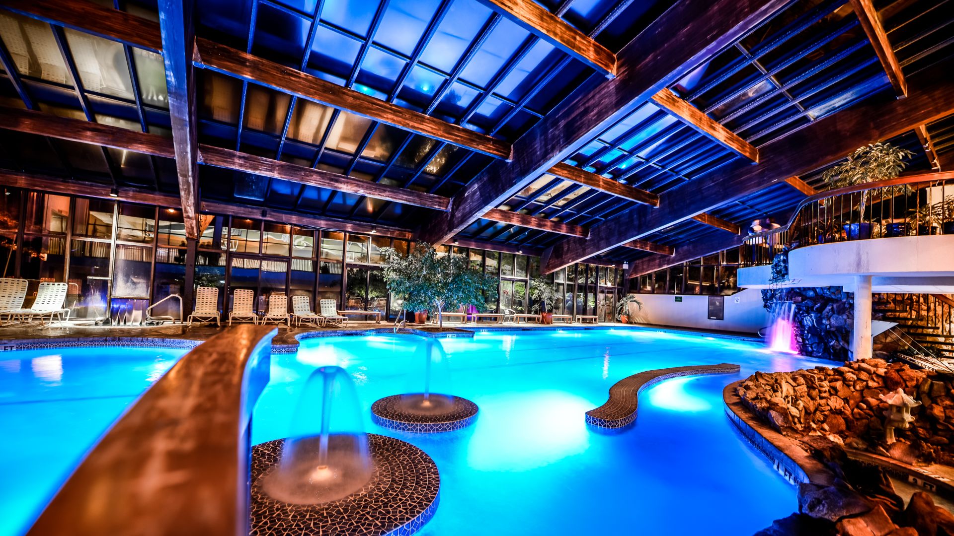 Minerals Hotel Indoor Pool